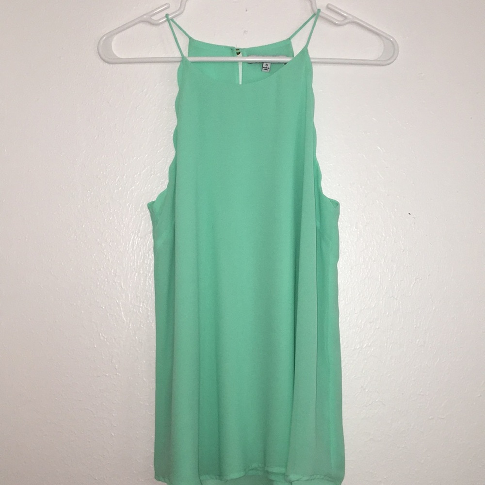 Mint colored sleeve-less top